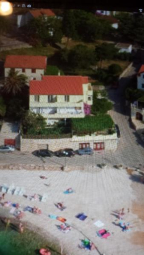  apartmani Ilda Radonić  Елса